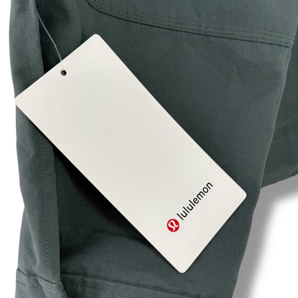 Lululemon Glyde 2-in-1 Adaptable Jacket Women's Sz M Dark Forest Green Crop - Picture 8 of 8